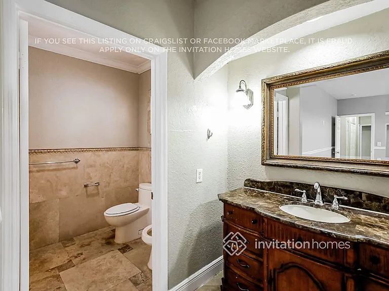 9081 NW 148th St — Photo 10