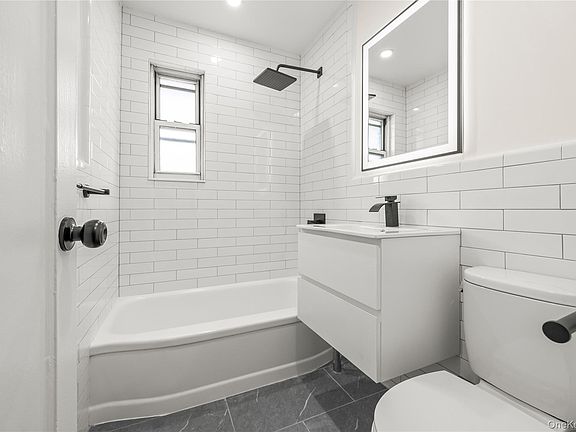 5th image of 82-63 Langdale Street 2nd Floor
