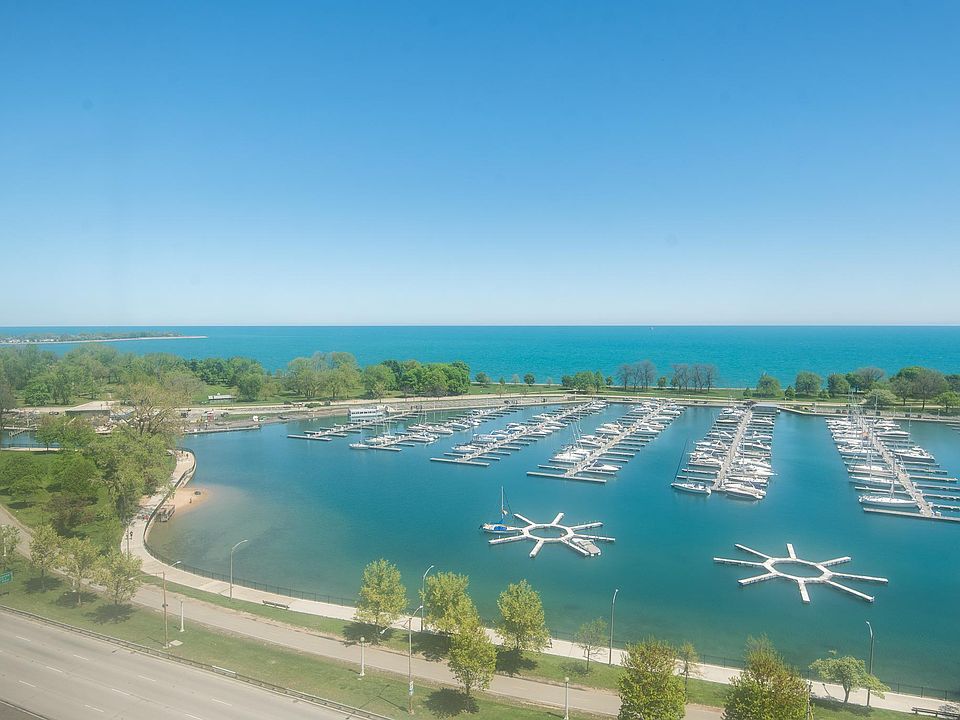 1st image of 3410 N Lake Shore Dr APT 17E