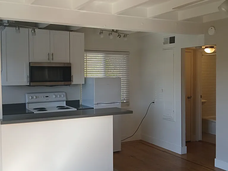 17 Merrydale Rd #5 — Photo 4
