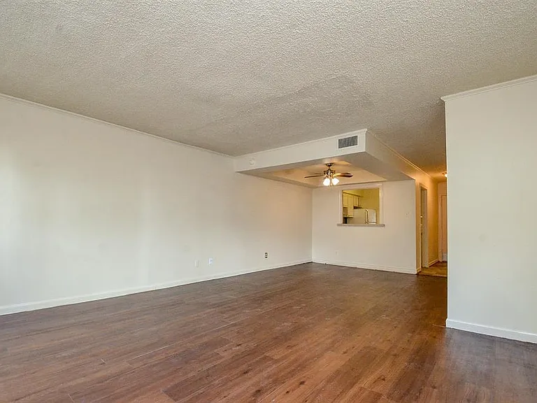 1211 Miramar St #1 — Photo 8