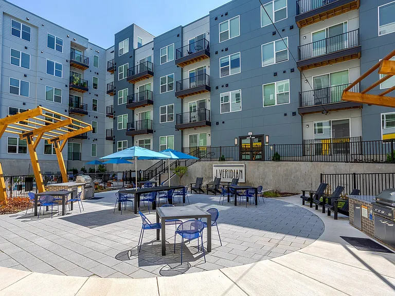 J Veridian Upper Dublin — Photo 12