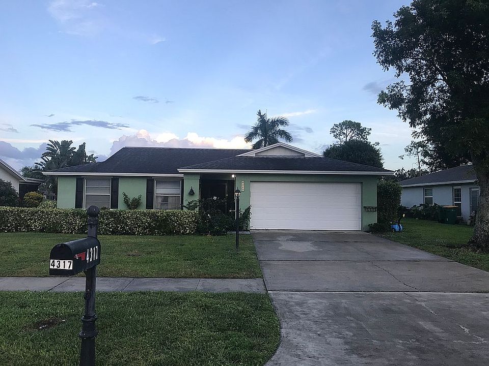 1st image of 4317 Beechwood Lake Dr