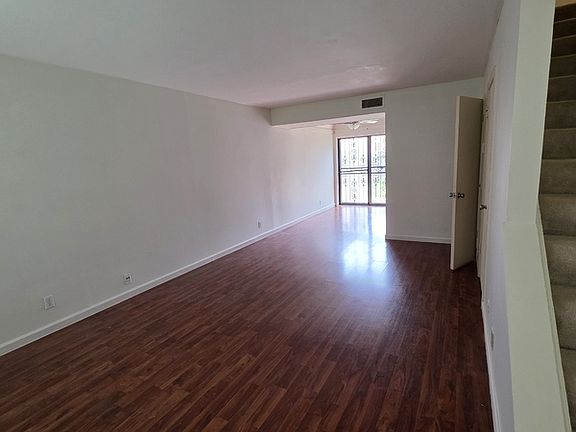 5th image of 1896 Poplar Woods Cir E #1-3