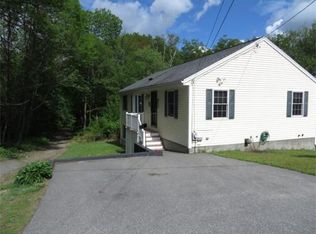 28 Arey St, Billerica, MA 01821