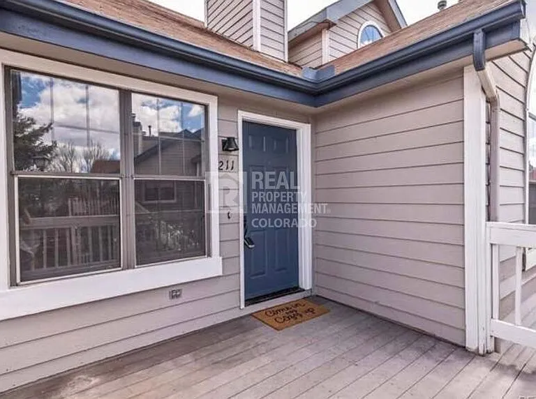 8331 S Upham Way #211 — Photo 2
