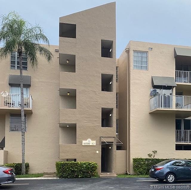1st image of 10700 SW 108th Ave APT C201
