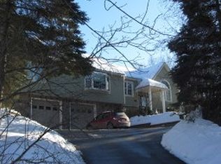 58 Birch Dr, Vernon, NJ 07462