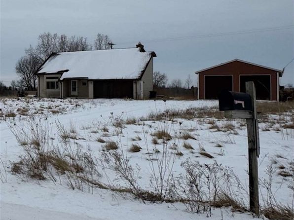 14383 Koehn Rd, Mussey, MI 48014