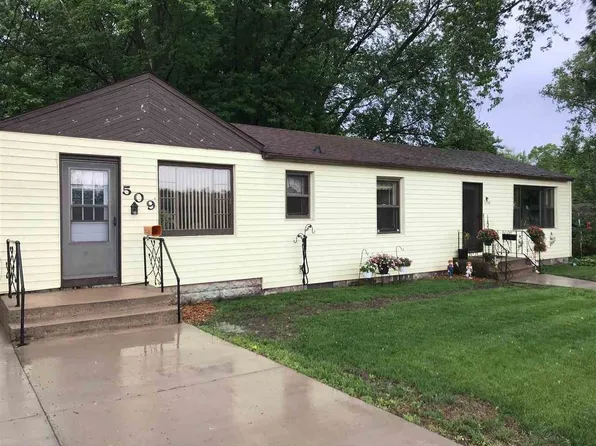 509 S Section St, Nekoosa, WI 54457