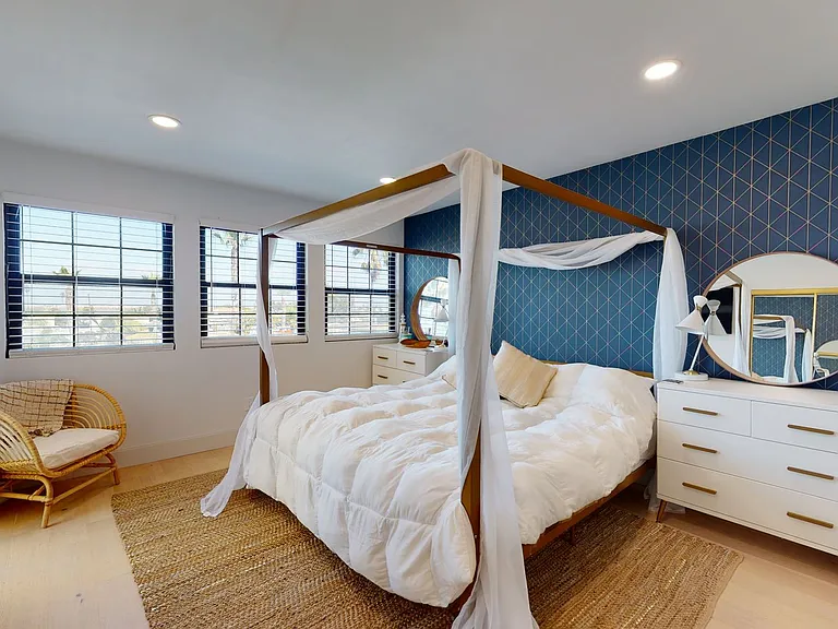 270 Dahlia Ave #14 — Photo 12