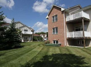 400 E Veterans Way, Mukwonago, WI 53149