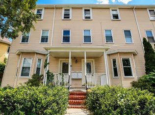 25 Prescott St #1, Somerville, MA 02143