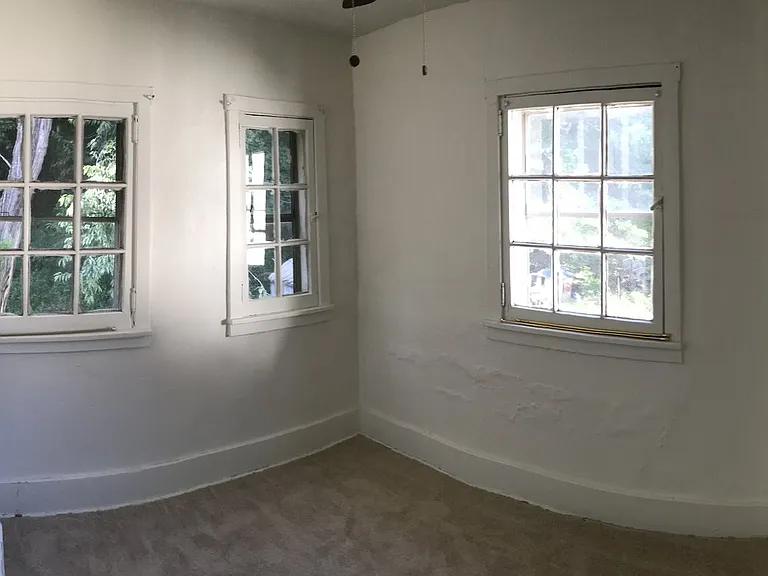 6349 Douglas St — Photo 20