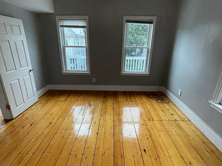 16-18 Brackett St #2 — Photo 9