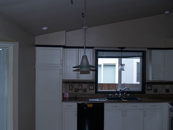 5th image of 1282 Arrezo Dr