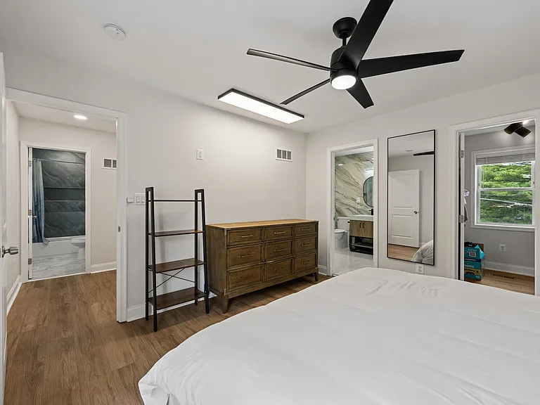 3717 Seven Mile Ln — Photo 23