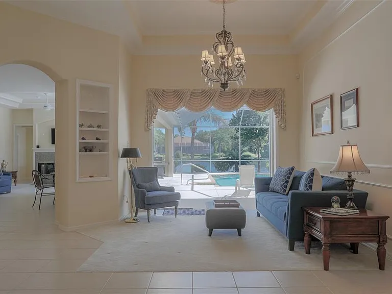 7005 Stanhope Pl — Photo 3
