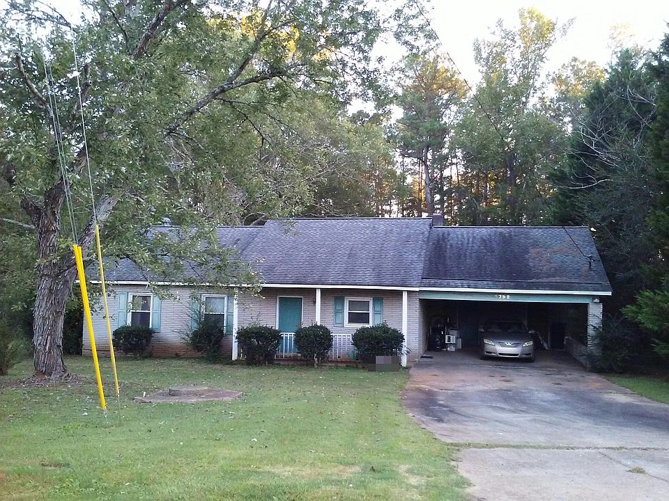1st image of 3792 Rosemary Ln SE