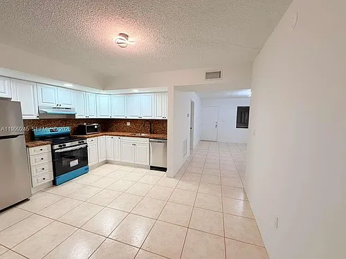 8420 SW 133rd Avenue Rd Photo 1