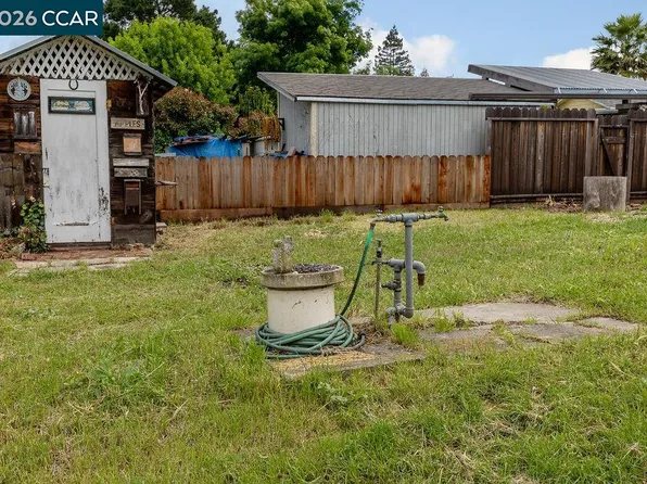 710 Grove Way, Hayward, CA 94541