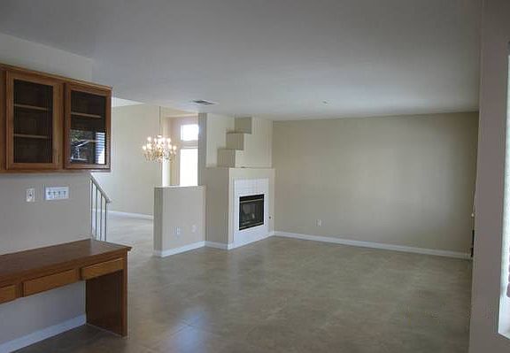 4th image of 14022 Yorktown Ct