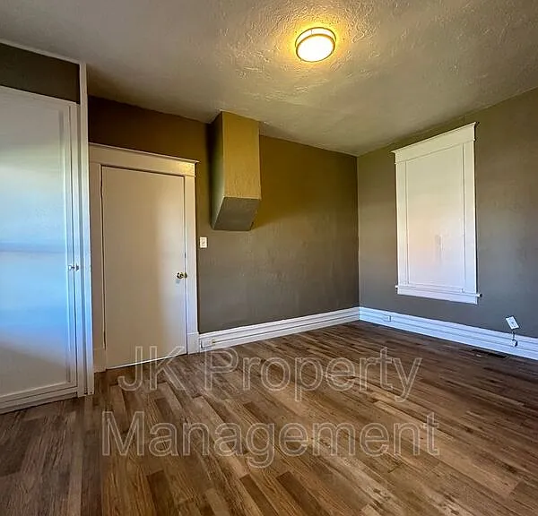 602 2nd Ave S — Photo 3