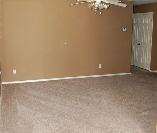 5th image of 2300/2304 Skyler Dr