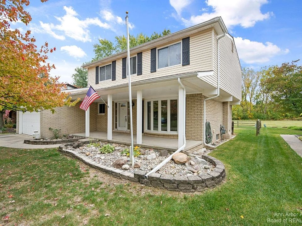 1st image of 44545 Westminister Way