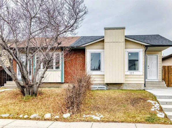 127 E Whitworth Way NE, Calgary, AB T1Y 6B1