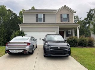 123 Darling Ln, Pendergrass, GA 30567