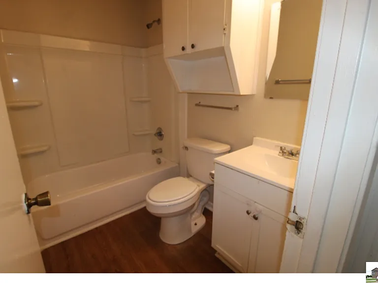 603 Westview Cir #A — Photo 8