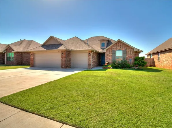 20748 Frontier Pl, Harrah, OK 73045