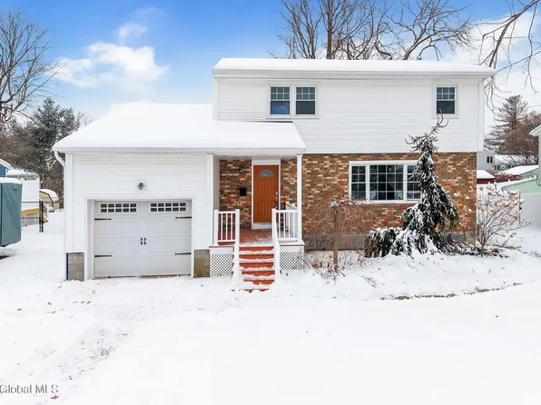 65 Wood Terrace, Albany, NY 12208