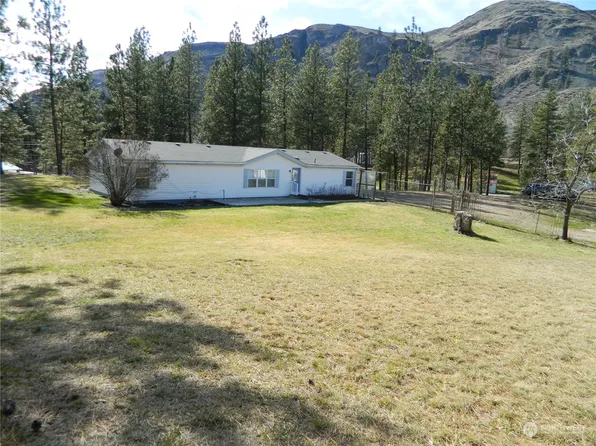 202 Crumbacher Road, Tonasket, WA 98855