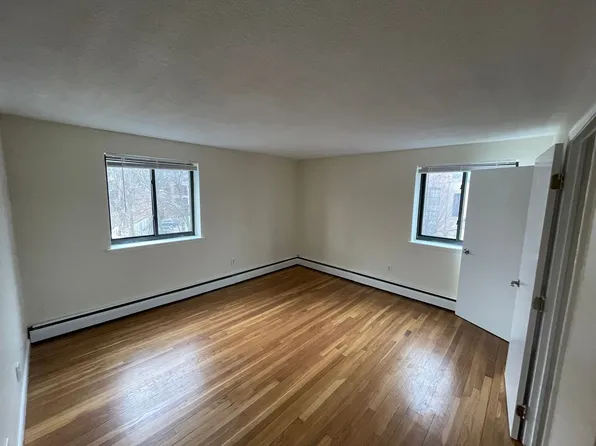 64 Homer Ave #310, Cambridge, MA 02138