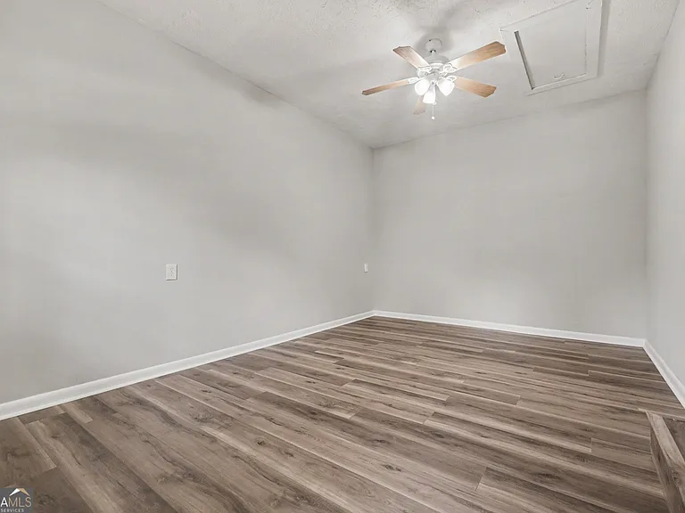 1315 Pineglen Dr — Photo 4
