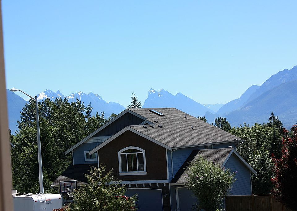 1st image of 31367 Rosewood Dr