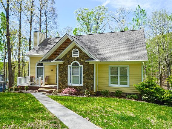 120 Catamaran Ln Moneta VA-large-002-20-