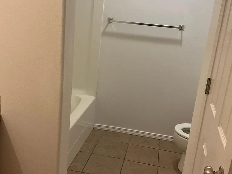 165 Opal Ct #A — Photo 5