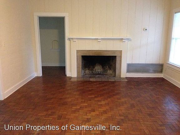 5th image of 1403 NW 10th Ave