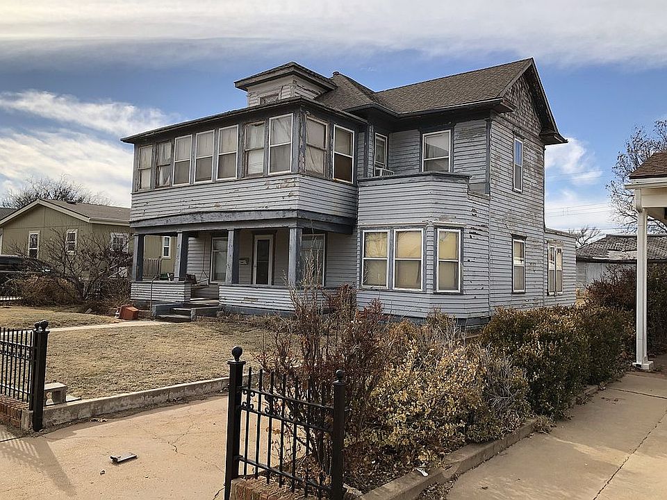 219 N Main St, Medford, OK 73759 Zillow