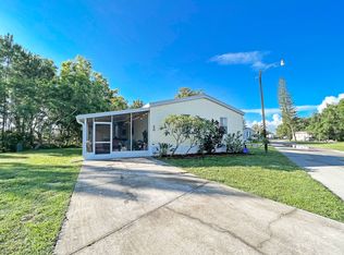 20 Eland Dr, North Fort Myers, FL 33917