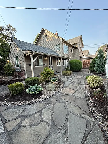 214 Bluff St #C Photo 1