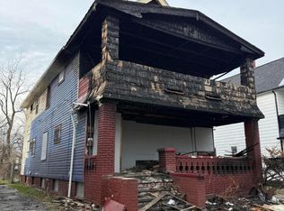 9422 Parkview Ave, Cleveland, OH 44104