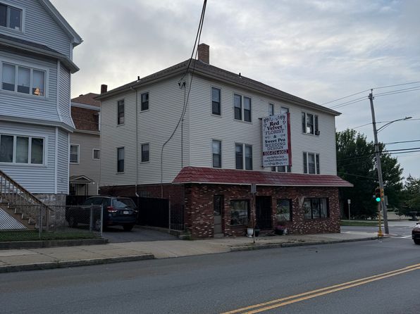 495 Middle St UNIT 2