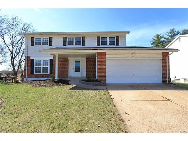 1364 Green Elm Dr photo 1