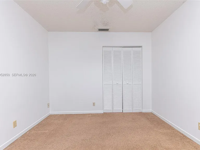 2592 W Saratoga Dr — Photo 24