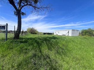 303 N Industrial Blvd, Crowley, TX 76036