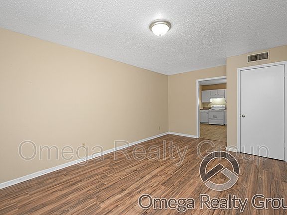3rd image of 3600 24th St APT 202